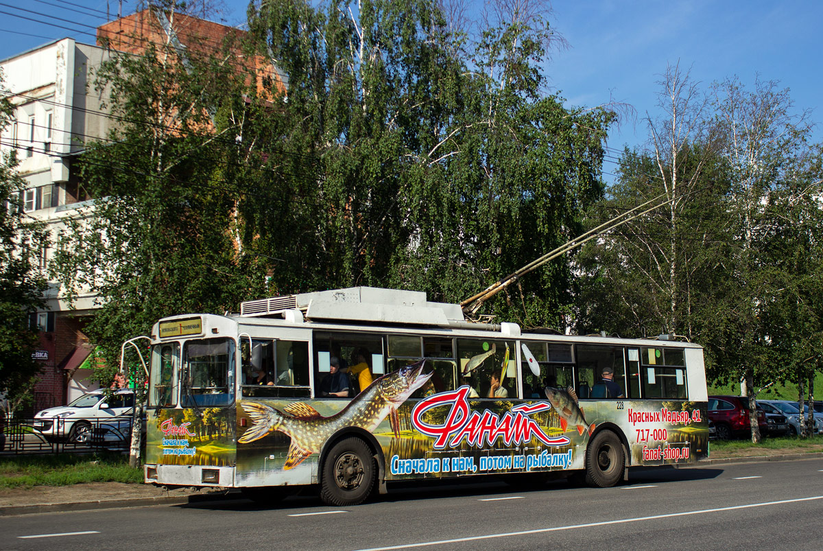 Irkutsk, ST-682G Br. 228