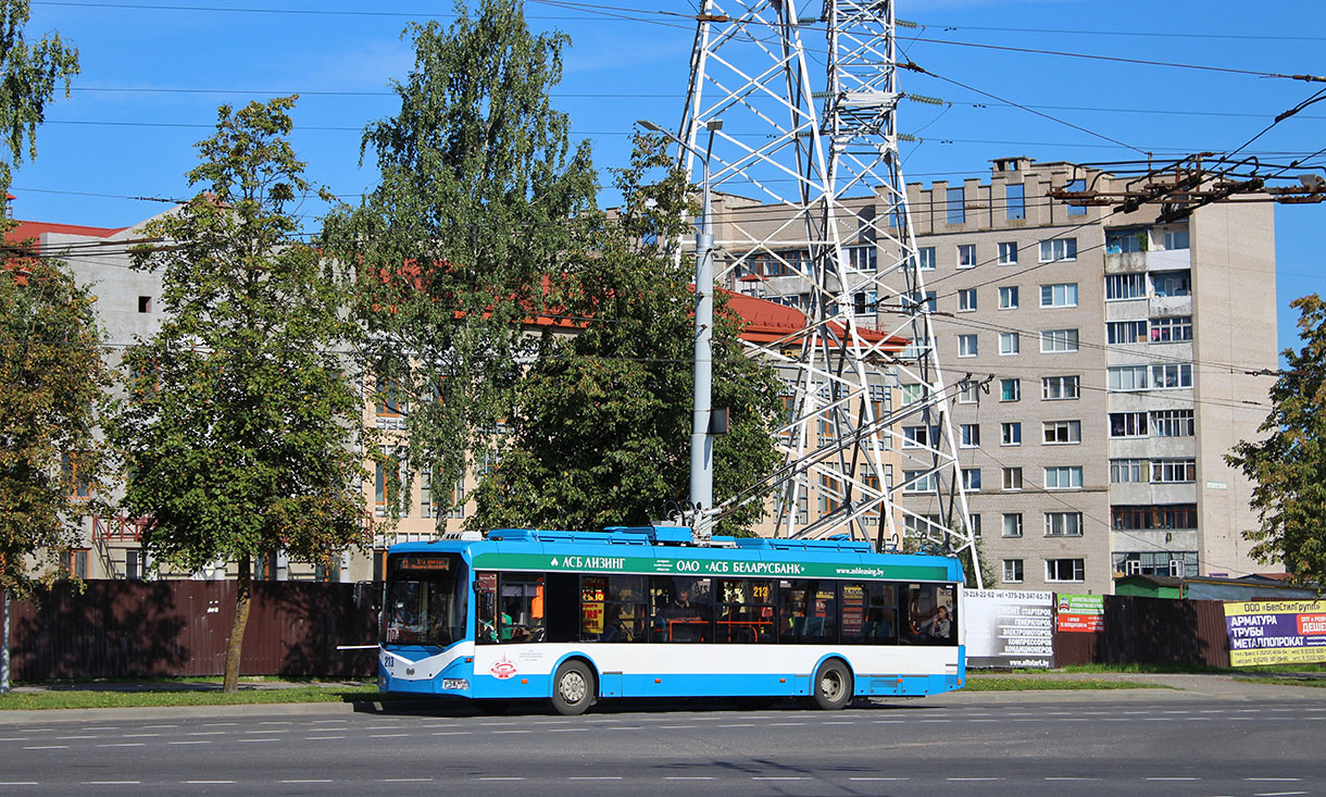 Витебск, БКМ 321 № 213