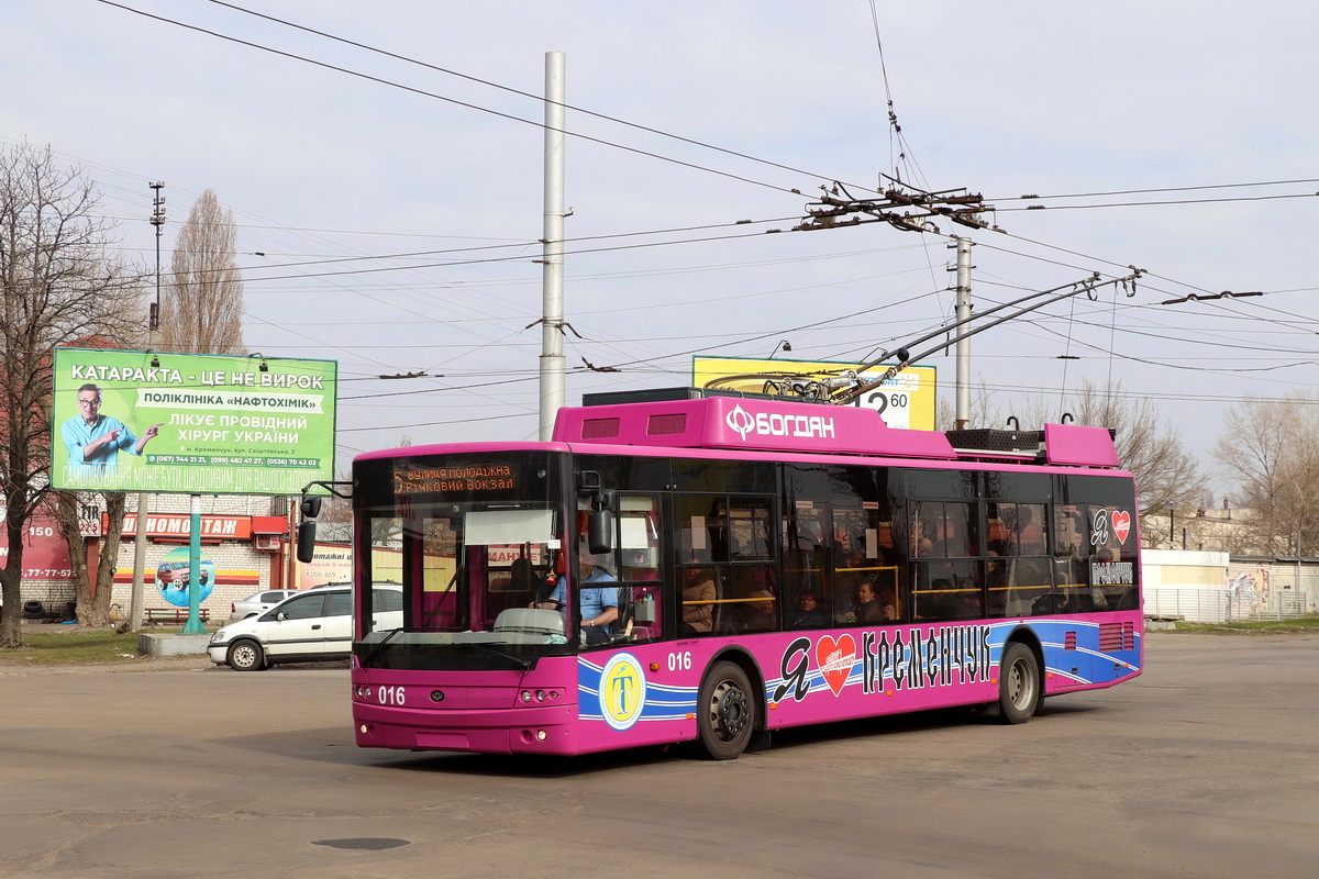 Кременчуг, Богдан Т70117 № 016