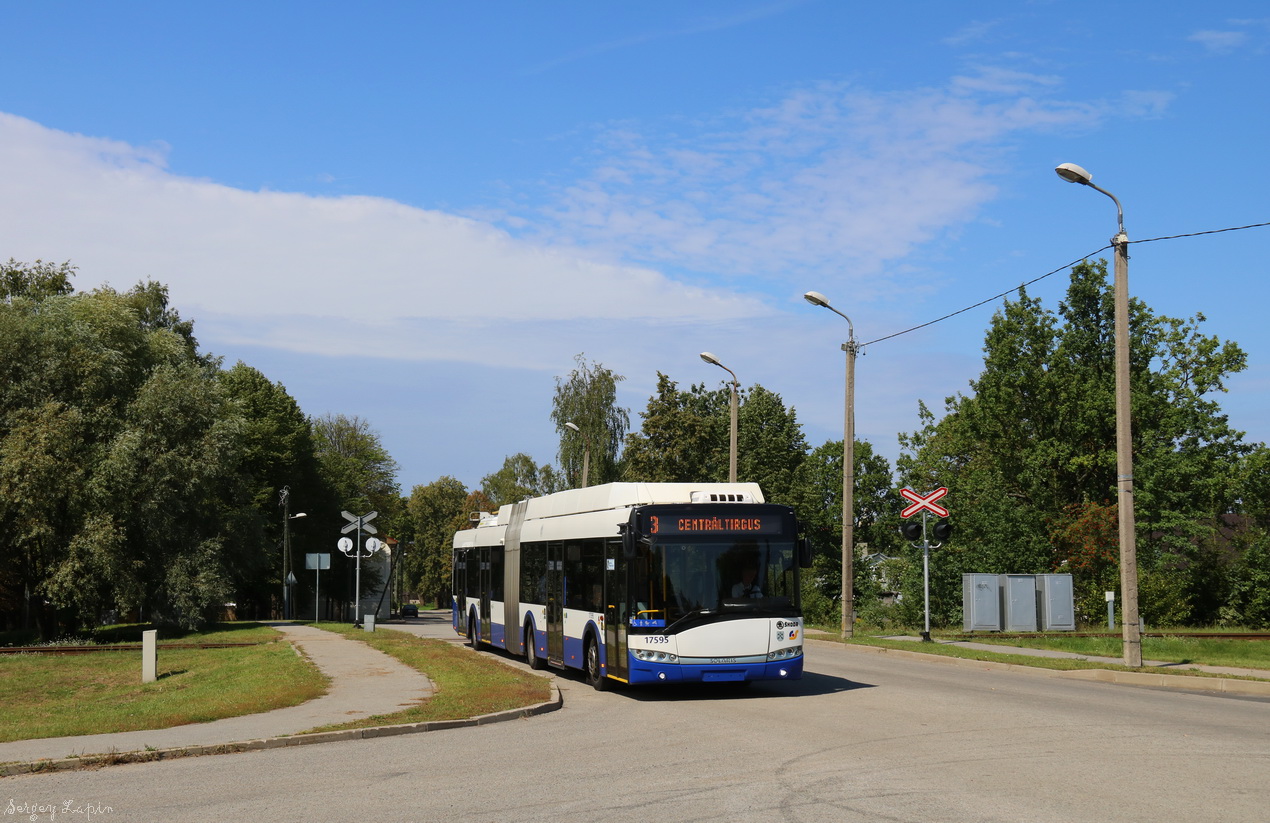 Рига, Škoda 27Tr Solaris III № 17595