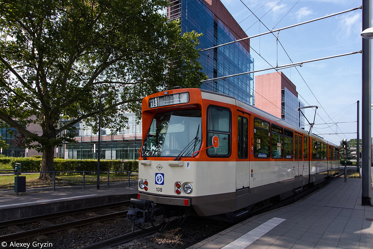 Frankfurt am Main, Duewag Pt — 138