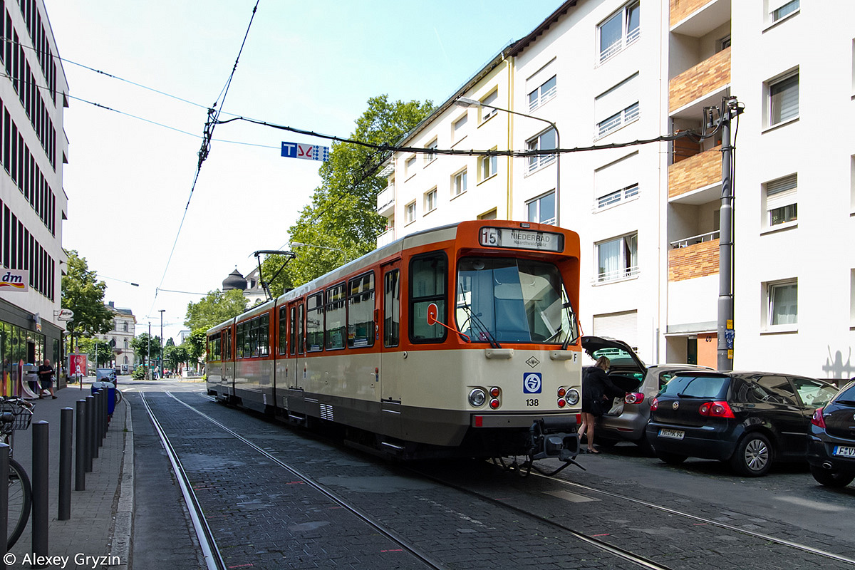 Frankfurt am Main, Duewag Pt № 138