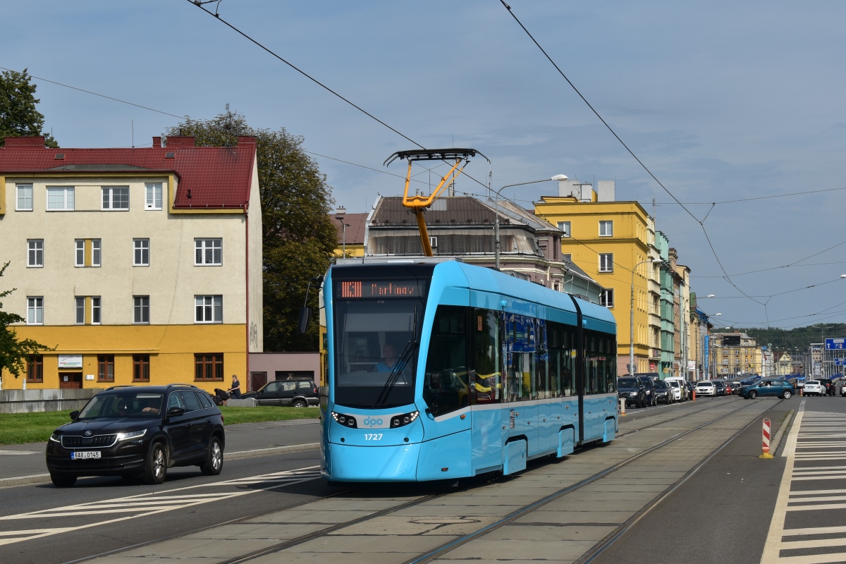Ostrava, Stadler Tango NF2 nr. 1727