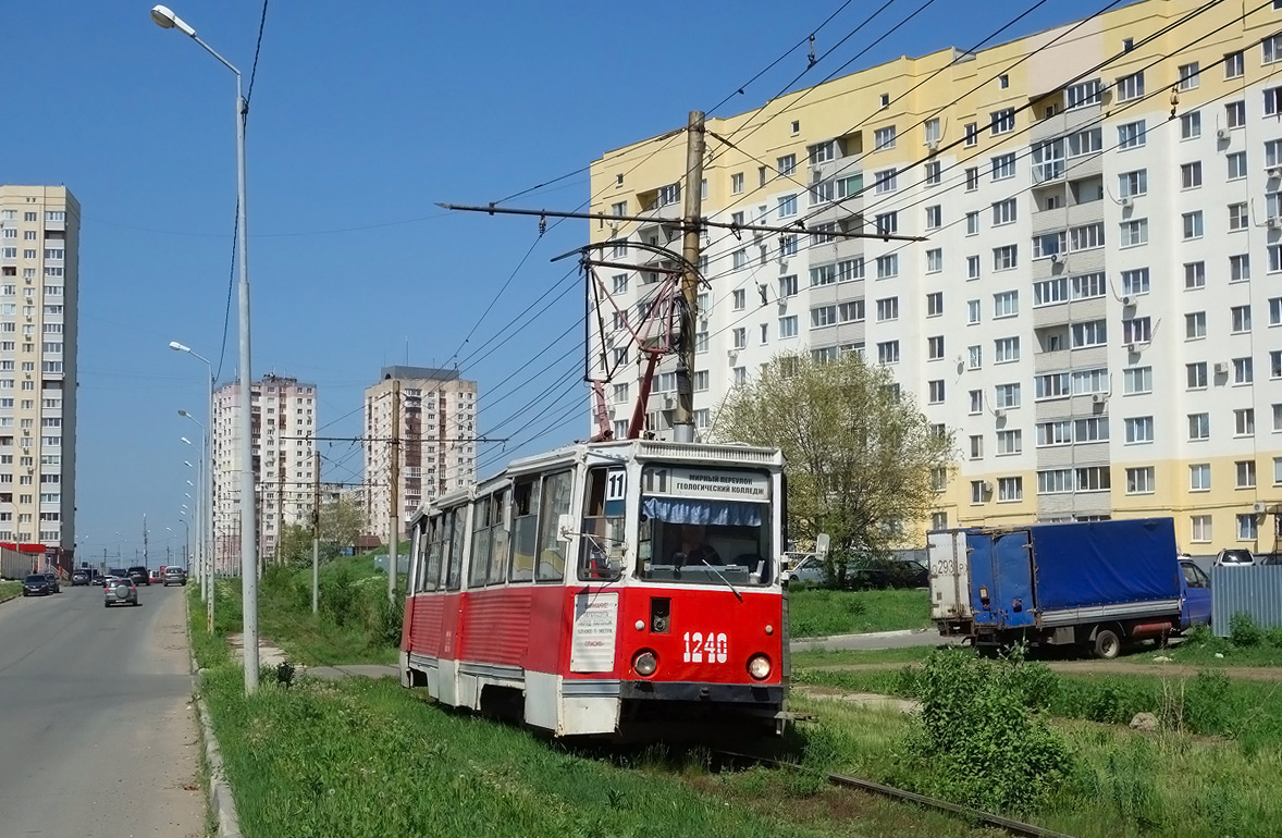 Saratov, 71-605 (KTM-5M3) N°. 1240