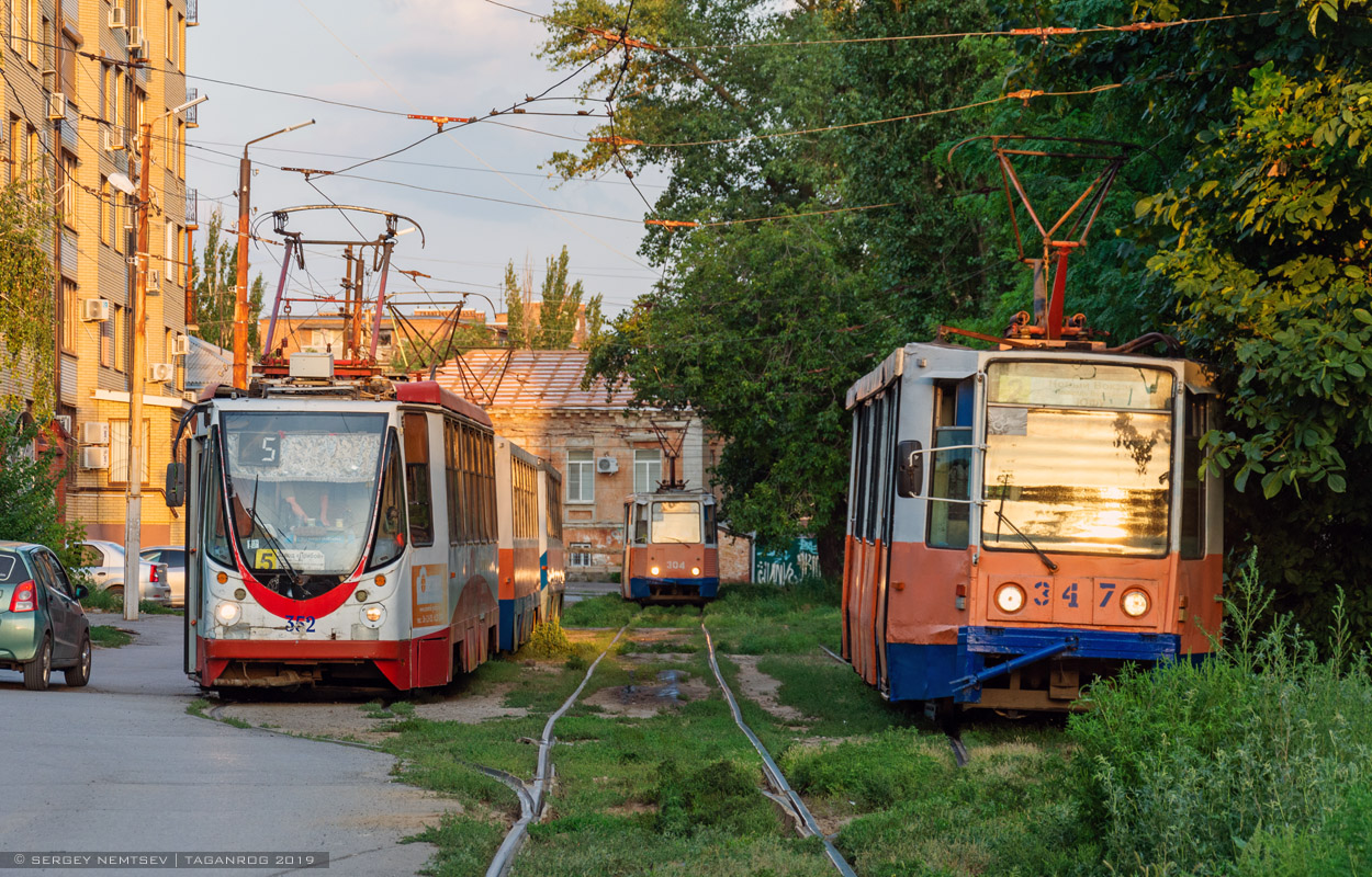 Таганрог, 71-134А (ЛМ-99АЭН) № 352; Таганрог, 71-608К № 347