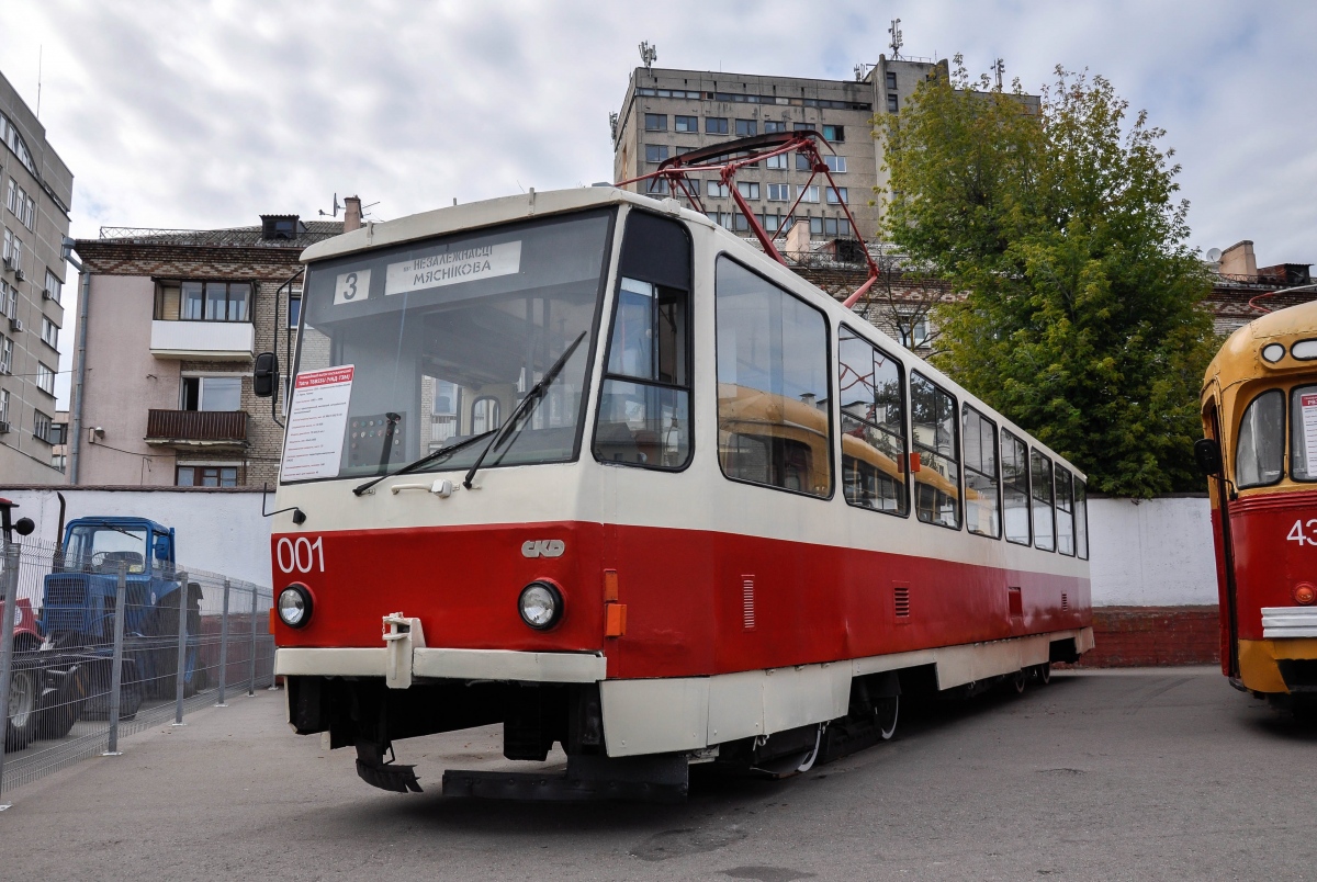 Минск, Tatra T6B5SU № 001