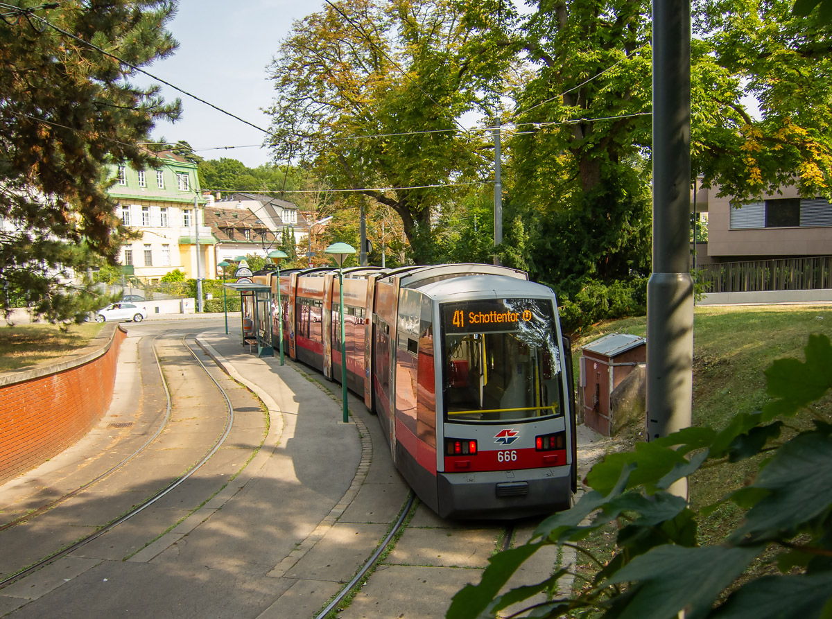 Вена, Siemens ULF-B № 666 Вена, Siemens ULF-B № 666