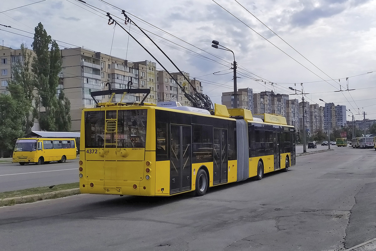 Киев, Богдан Т90117 № 4372