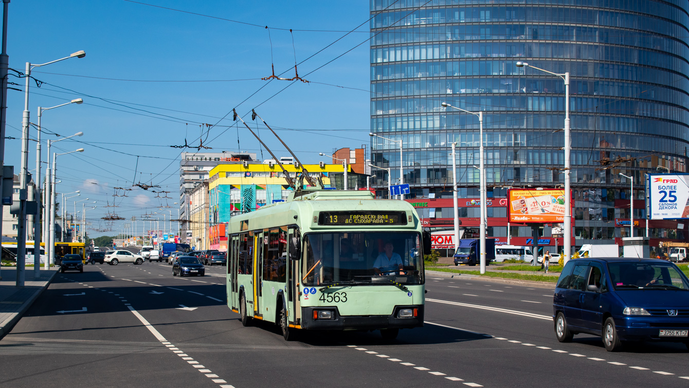 Минск, БКМ 32102 № 4563