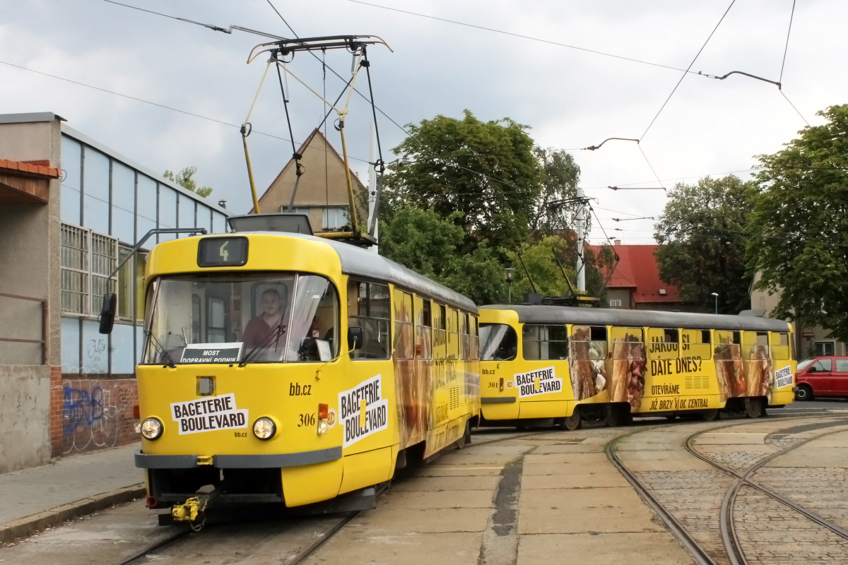 Мост ― Литвинов, Tatra T3M.3 № 306