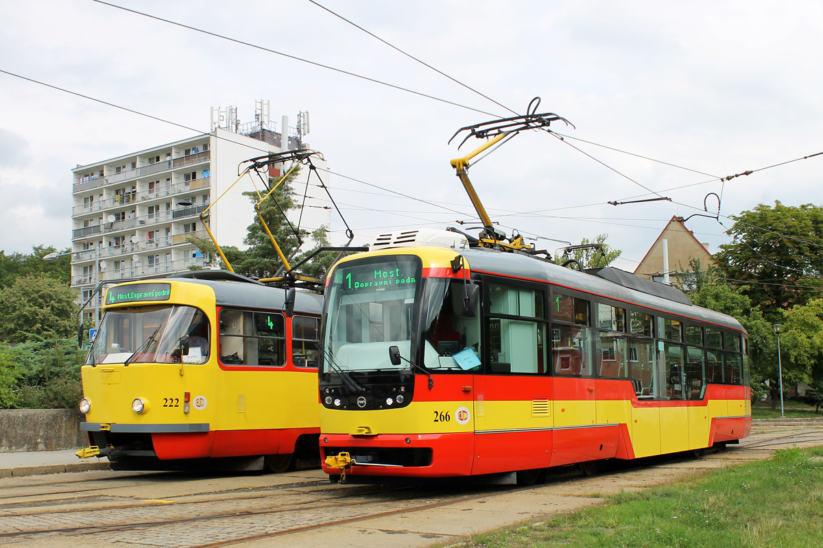 Most - Litvínov, Vario LFR.S Br. 266