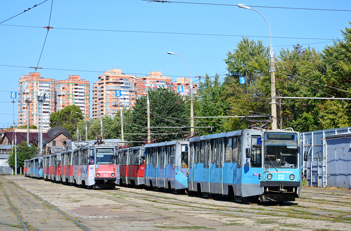 Краснодар, 71-605 (КТМ-5М3) № 310; Краснодар, 71-608К № 232