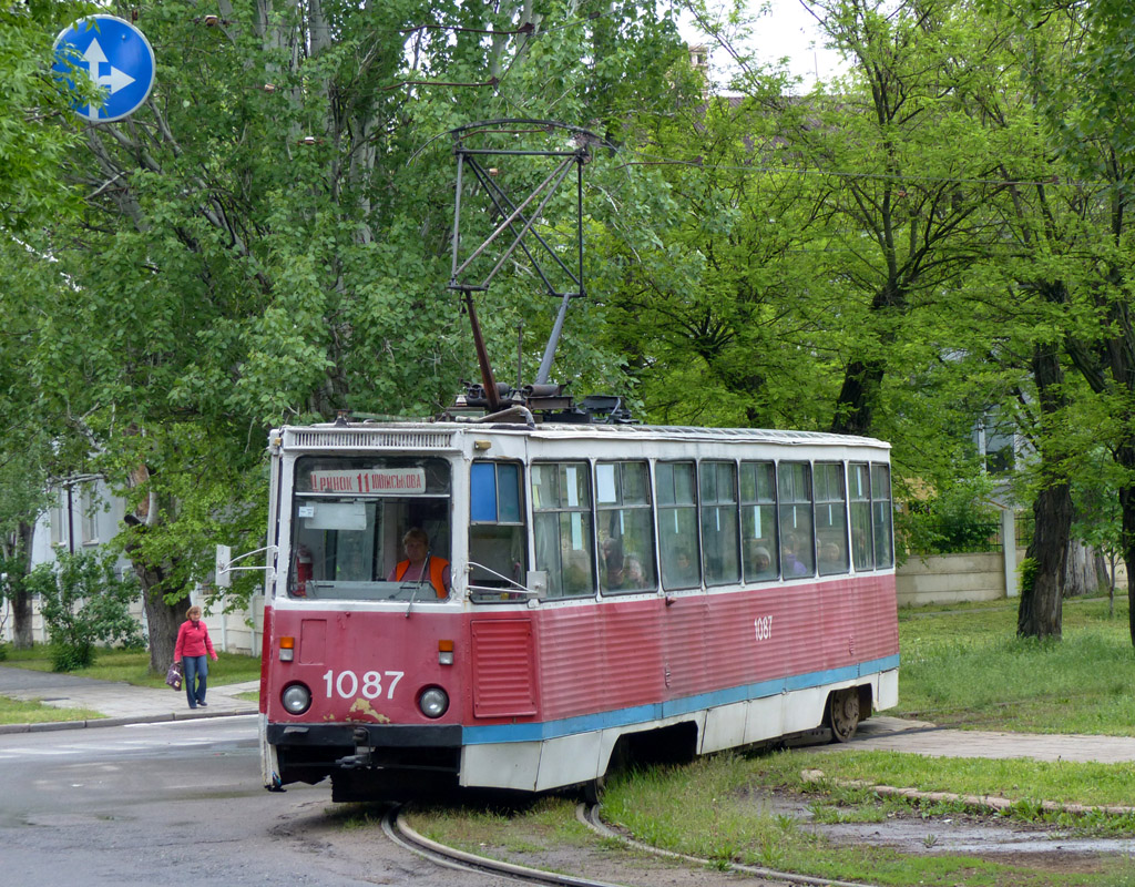 Mykolaïv, 71-605 (KTM-5M3) N°. 1087