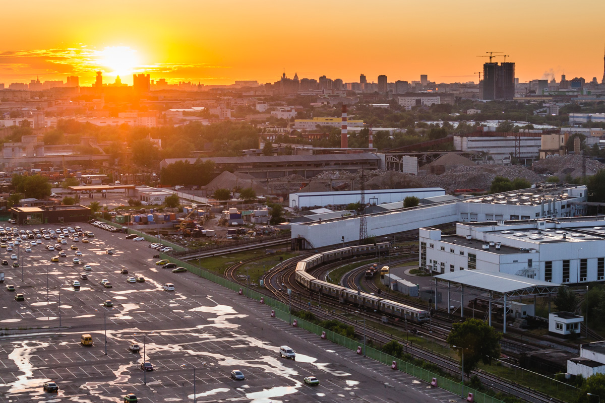 Москва — Метрополитен — [10] Люблинско-Дмитровская линия; Москва — Метрополитен — прочее