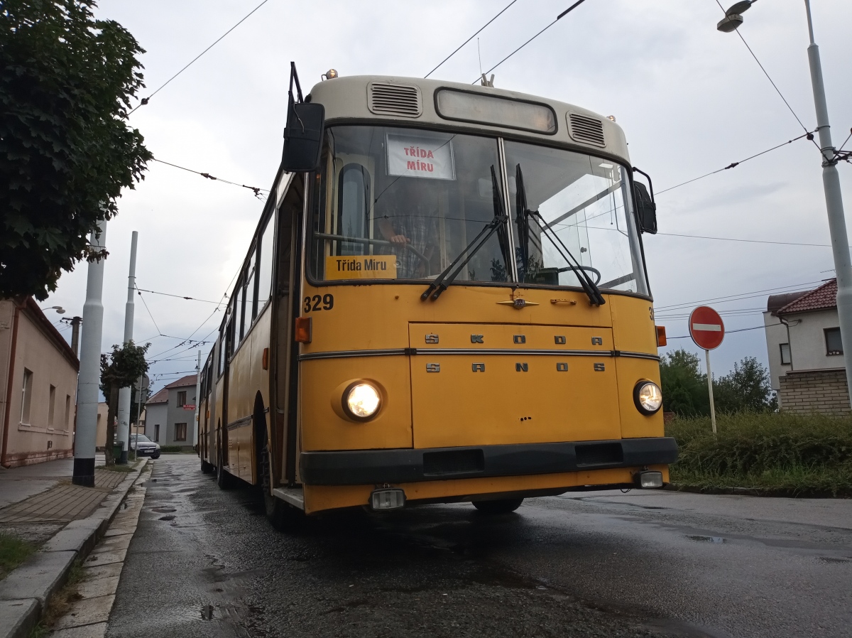 Пардубице, Škoda Sanos S 200 Tr № 329