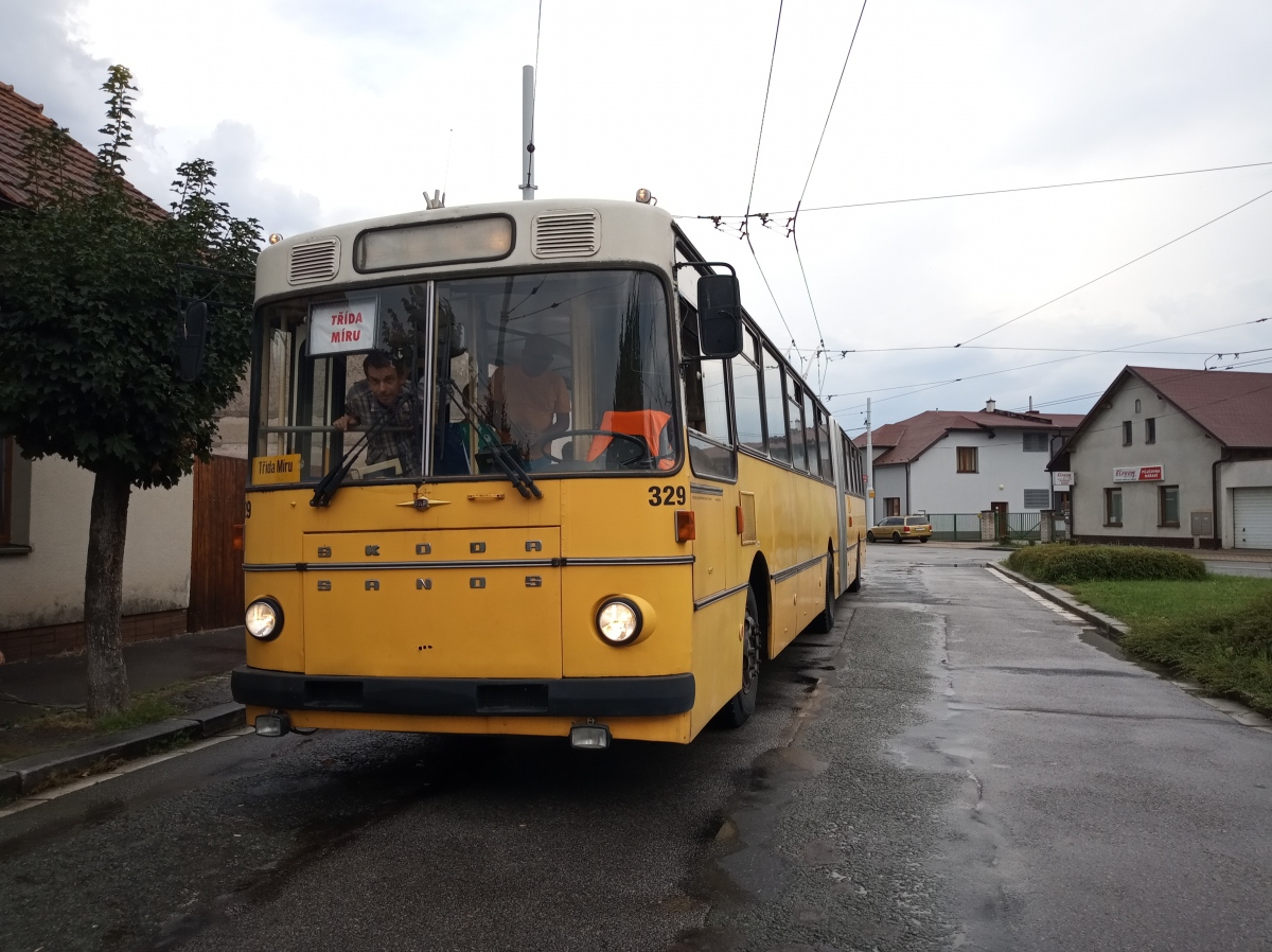 Пардубице, Škoda Sanos S 200 Tr № 329