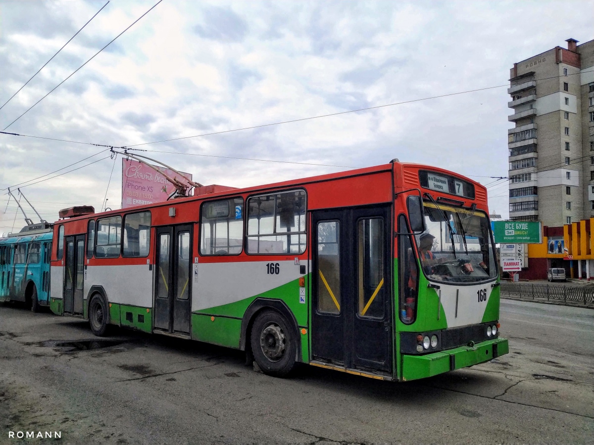 Ровно, Jelcz/KPNA PR110T № 166