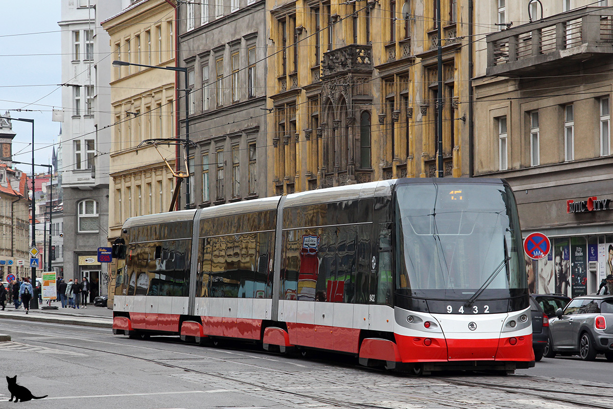 Прага, Škoda 15T7 ForCity Alfa Praha № 9432
