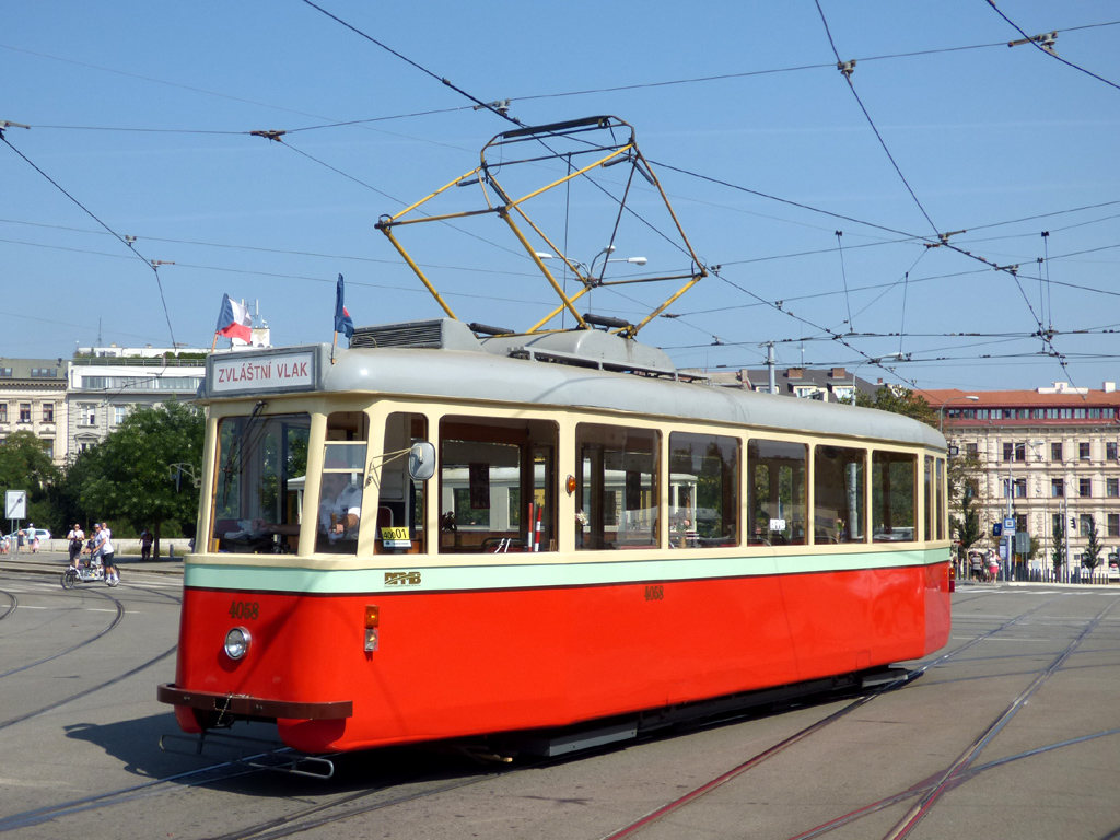 Brünn, SBEPD 4MT4 Nr. 4058; Brünn — Streetparty 150 — 150 years of public transport in Brno celebrations