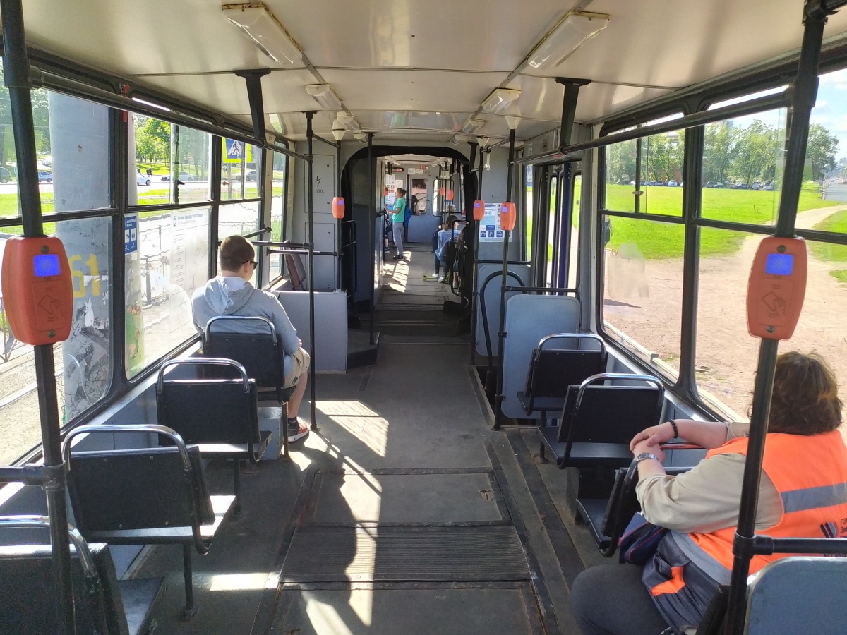 Санкт-Петербург, 71-147К (ЛВС-97К) № 8110 Санкт-Петербург, 71-147К (ЛВС-97К) № 8110