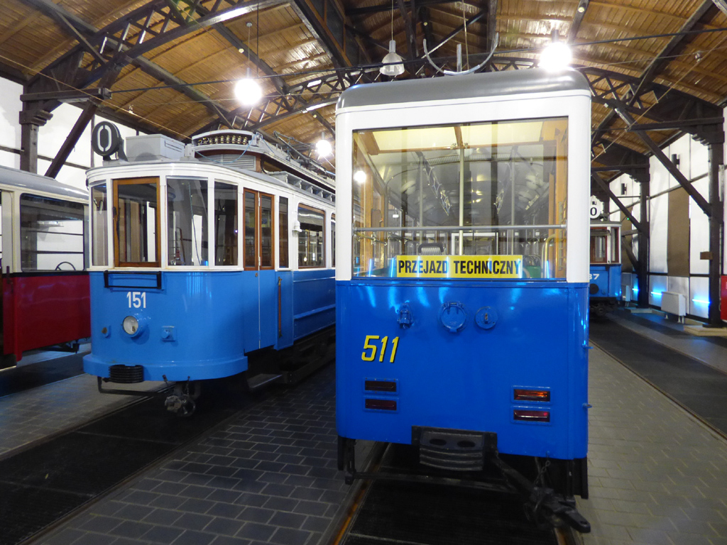 Краков, Lindner SN4 № 151; Краков, Konstal ND № 511