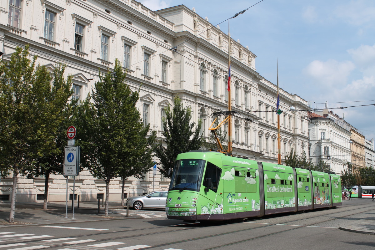 Брно, Škoda 13T Elektra № 1932