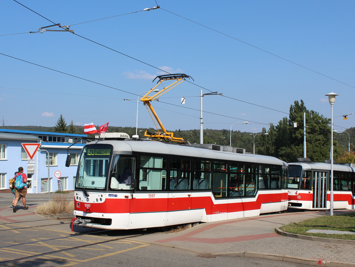 Брно, Vario LFR.E № 1597; Брно — Streetparty 150 — празднование 150-летия городского транспорта в г. Брно