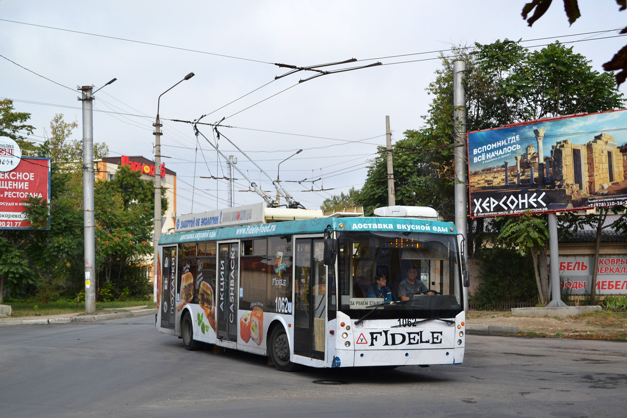 Севастополь, Тролза-5265.00 «Мегаполис» № 1062
