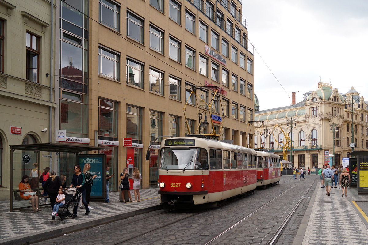 Прага, Tatra T3R.P № 8227