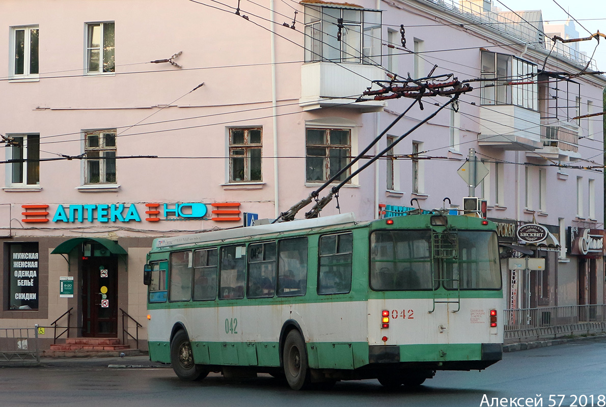 Орёл, ЗиУ-682Г-016 (018) № 042