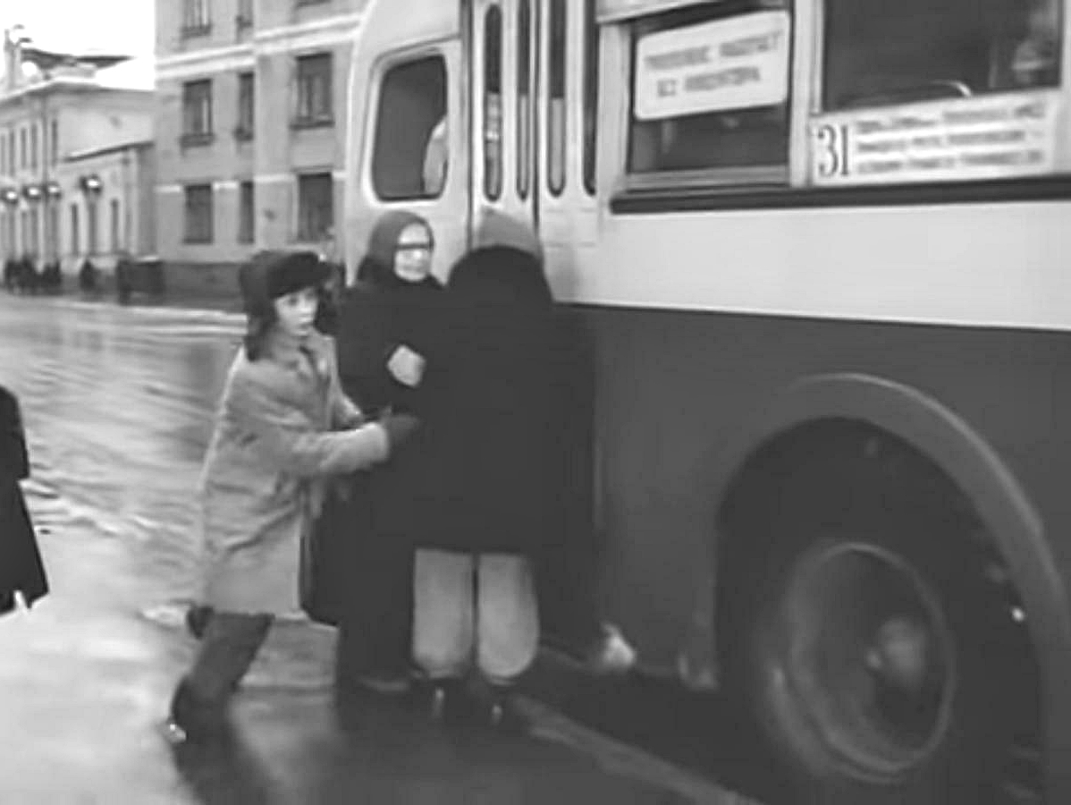 Масква — Исторические фотографии — Трамвай и Троллейбус (1946-1991); Масква — Маршрутные указатели подвижного состава; Масква — Троллейбусы в кинофильмах