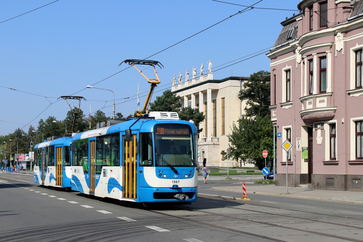 Ostrava, Vario LFR.S č. 1367; Ostrava, Vario LFR.S č. 1363