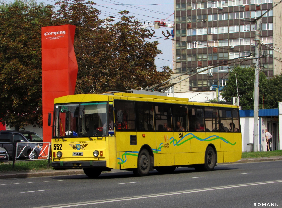 Львов, Škoda 14Tr89/6 № 552