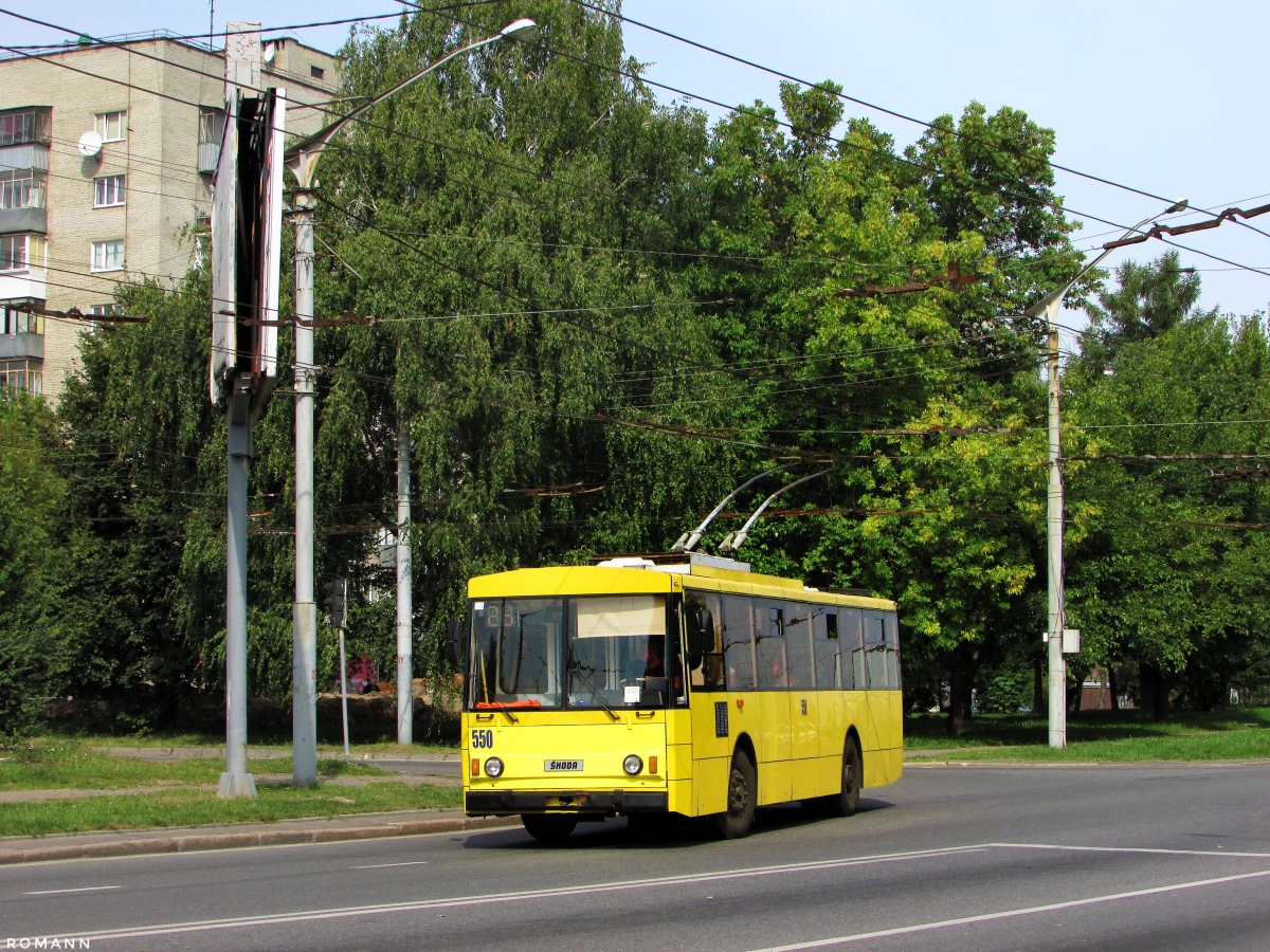 Львов, Škoda 14Tr89/6 № 550