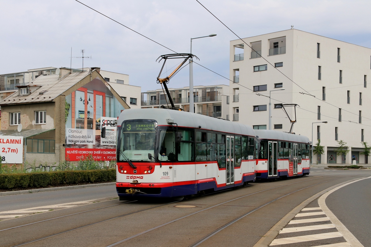 Оломоуц, Vario LF+/O № 109; Оломоуц, Vario LF+/O № 110