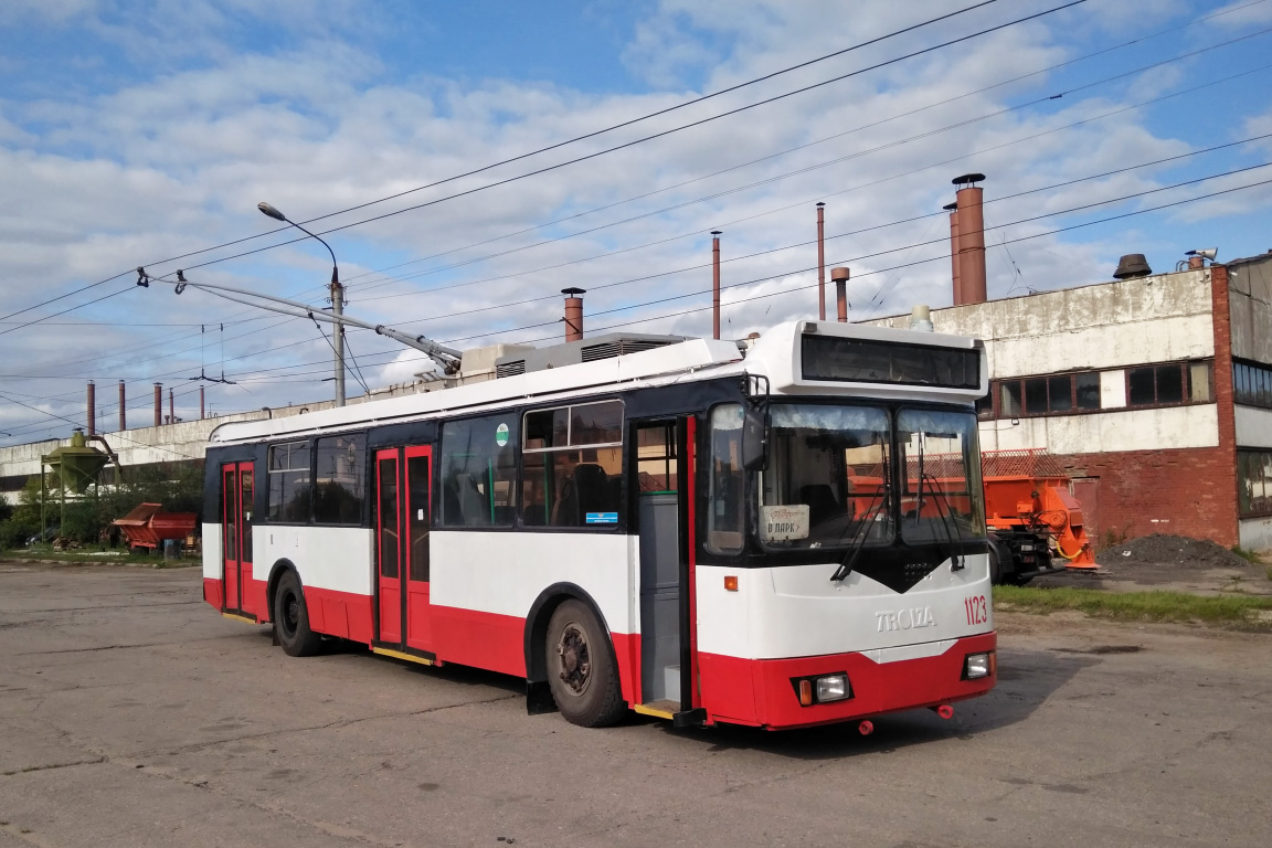 Новочебоксарск, ЗиУ-682Г-016.02 № 1123