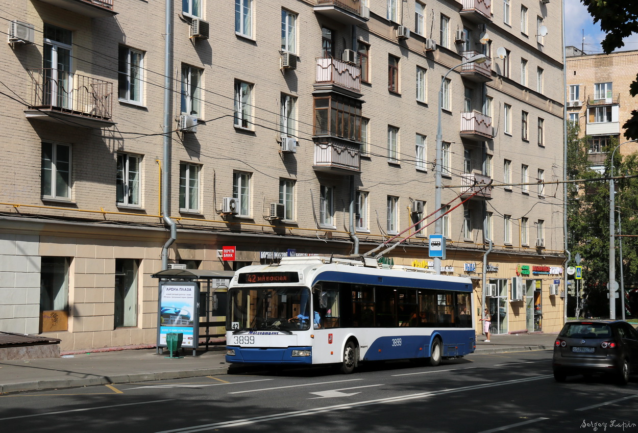 Moscow, SVARZ-6235.01 (BKM 32100M) # 3899