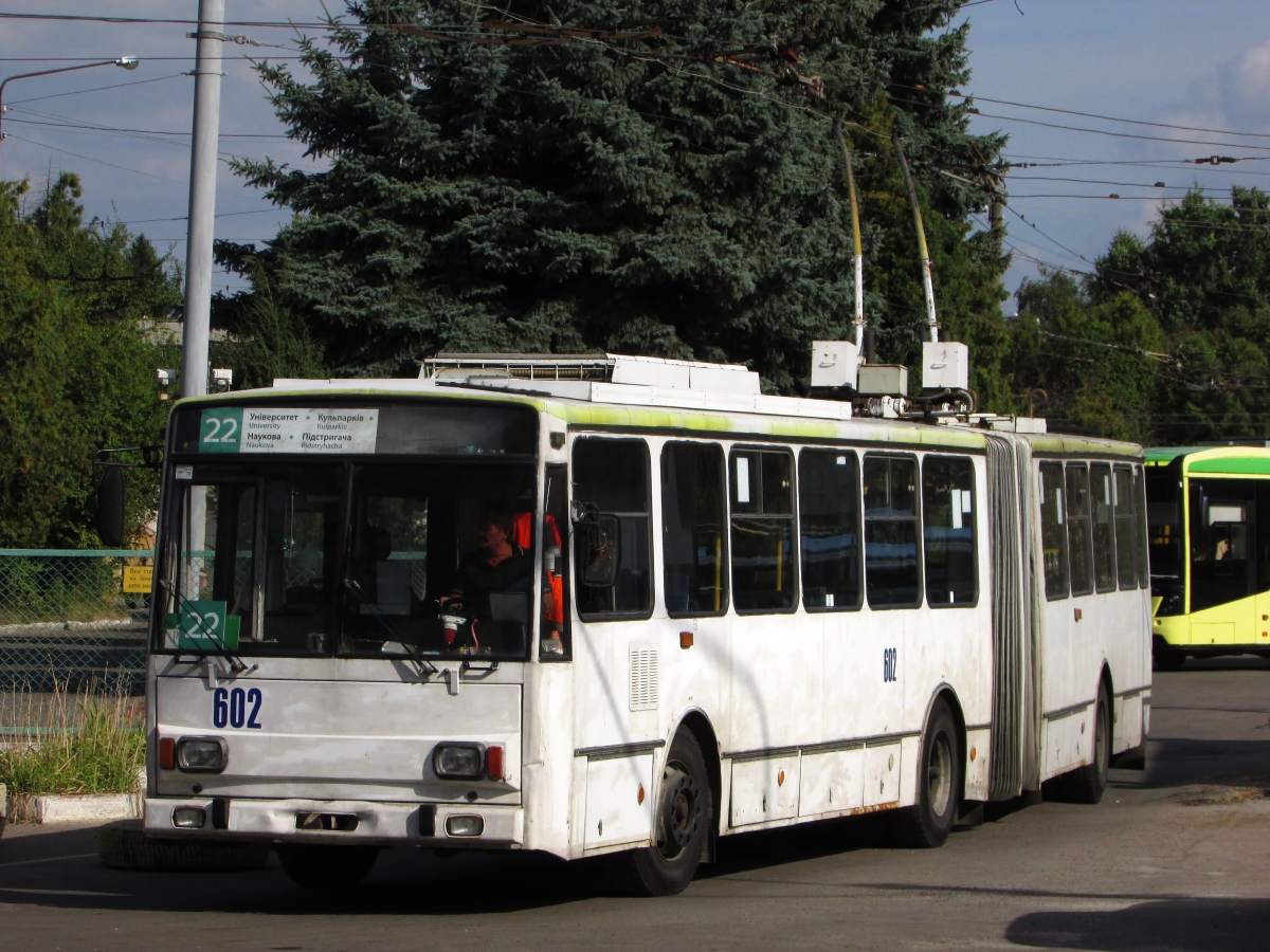 Львов, Škoda 15TrM № 602