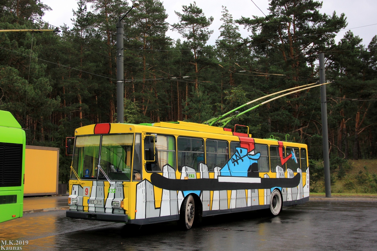 Каунас, Škoda 14Tr02 № 232
