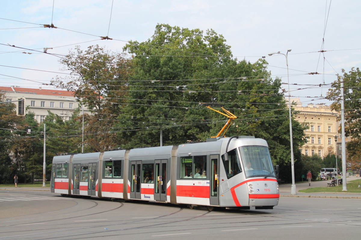 Брно, Škoda 13T Elektra № 1915