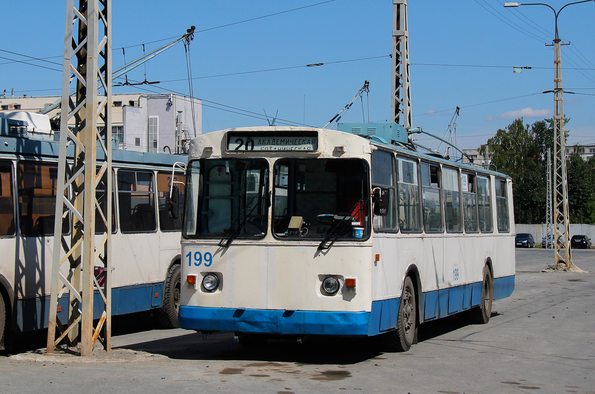 Екатеринбург, ЗиУ-682 (УРТТЗ) № 199