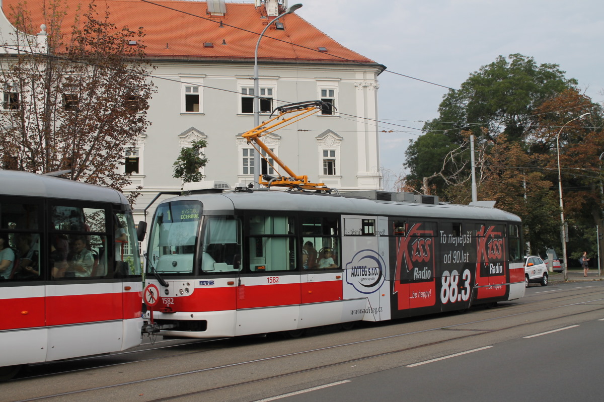 Брно, Vario LFR.E № 1582