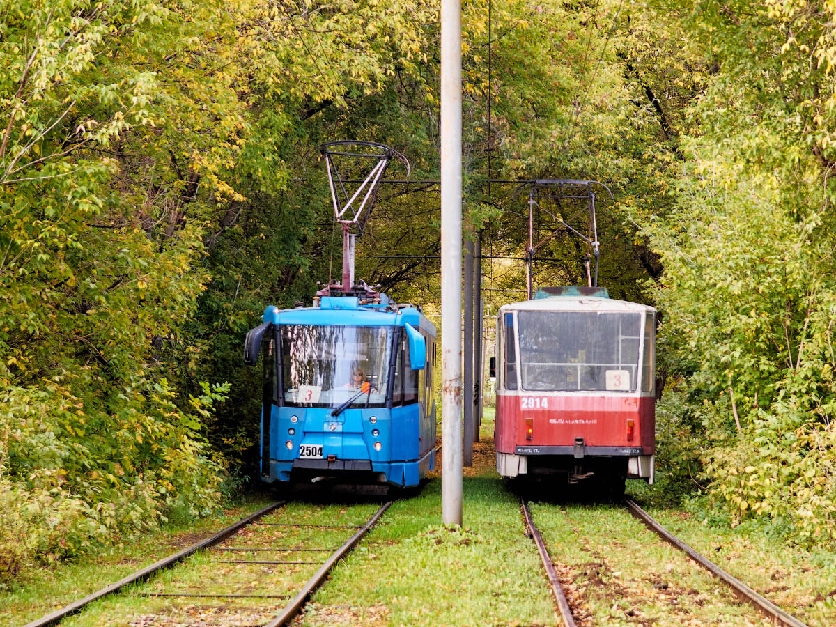 Niżny Nowogród, 71-153.3 (LM-2008) Nr 2504; Niżny Nowogród, Tatra T6B5SU Nr 2914