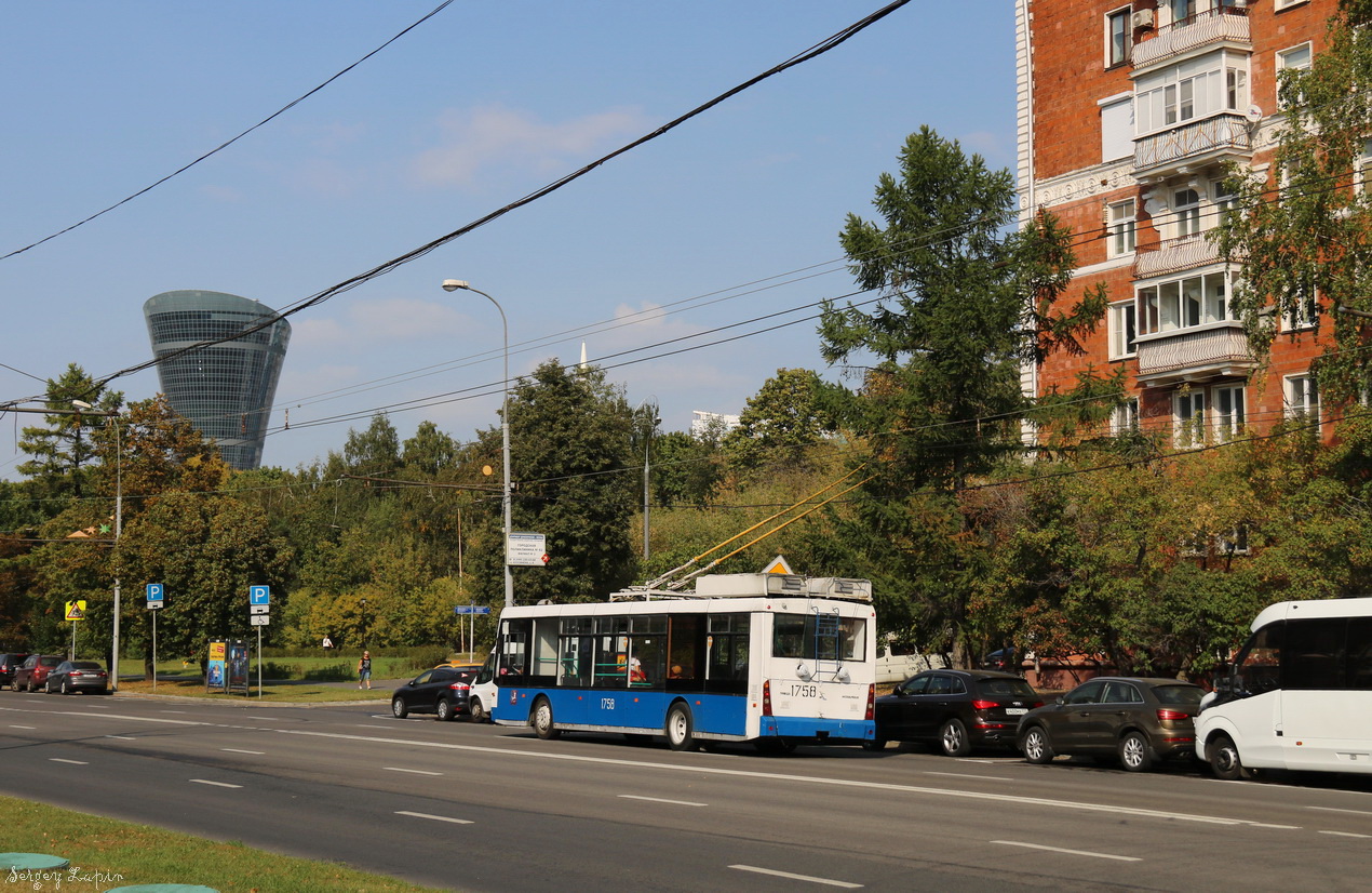 Москва, Тролза-5265.00 «Мегаполис» № 1758