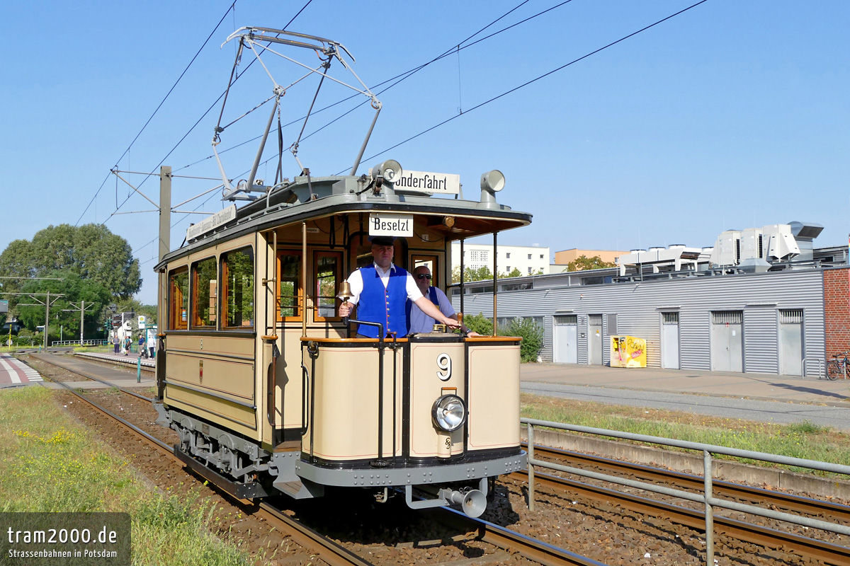 Потсдам, Двухосный моторный Lindner № 9