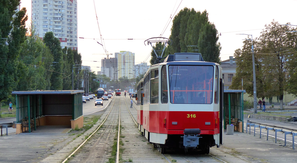 Киев, Tatra T6A5 № 316