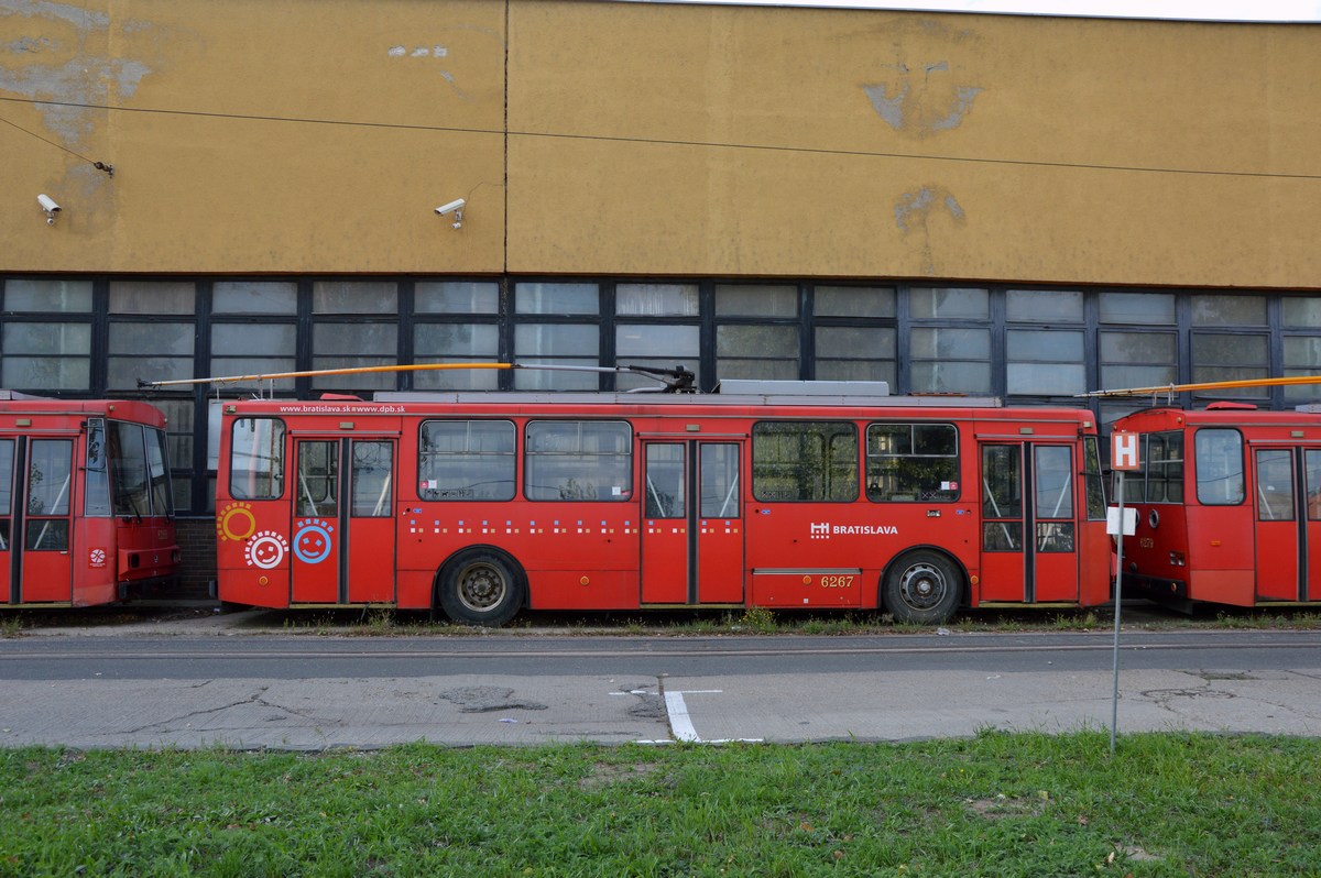 Братислава, Škoda 14Tr17/6M № 6267