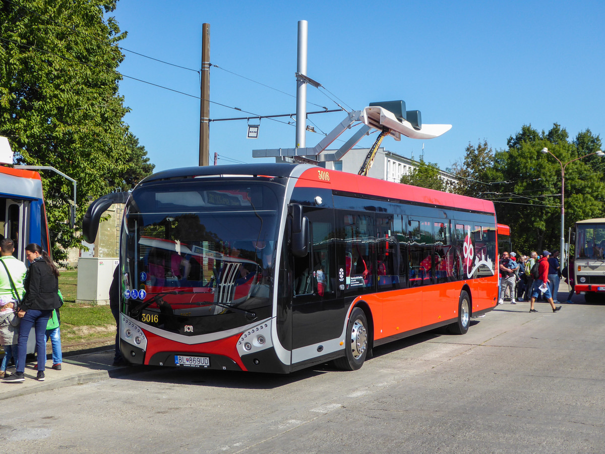 Братислава, SOR NS 12 Electric № 3016; Братислава — Deň otvorených dverí v DPB 2019 * День открытых дверей