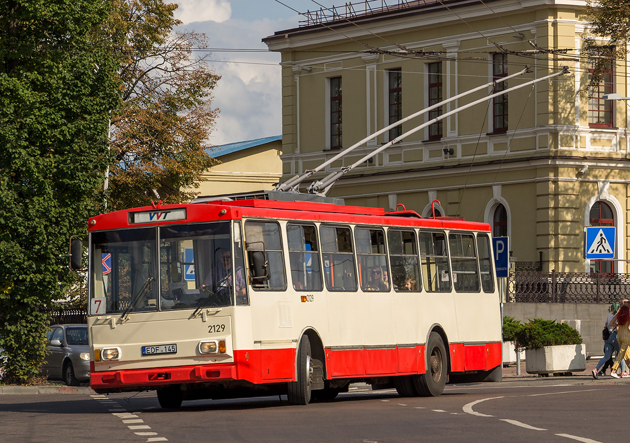 Вильнюс, Škoda 14Tr11/6 № 2129