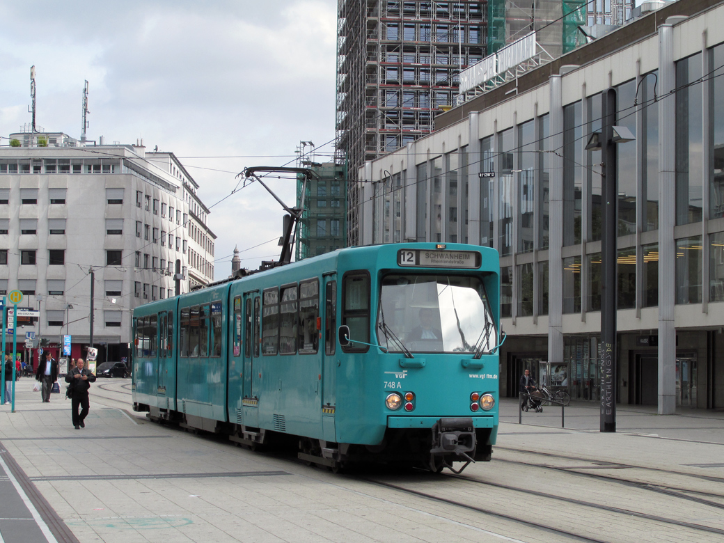 Frankfurt am Main, Duewag Pt # 748